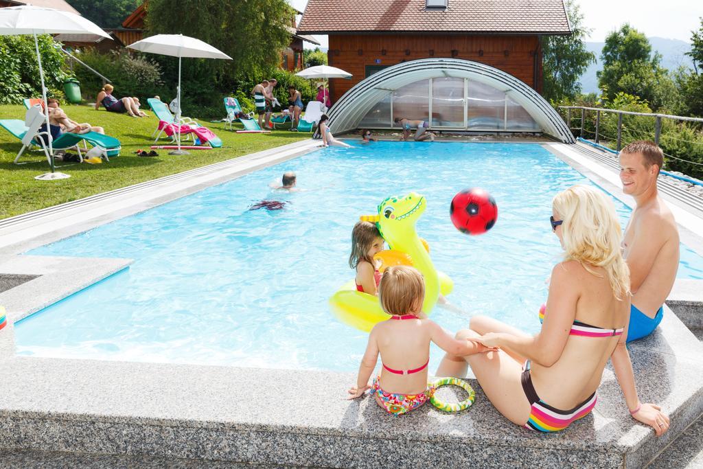 Oeko Feriendorf Schlierbach エクステリア 写真
